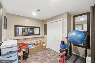 9409 Bridgewater Ct W, Frederick, MD 21701 - Photo 12