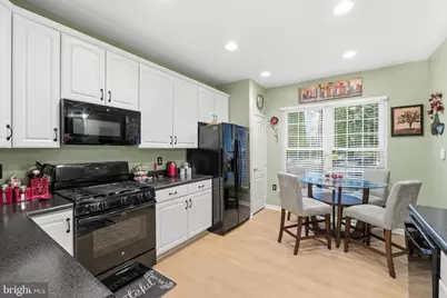 9409 Bridgewater Court W, Frederick, MD 21701 - Photo 10