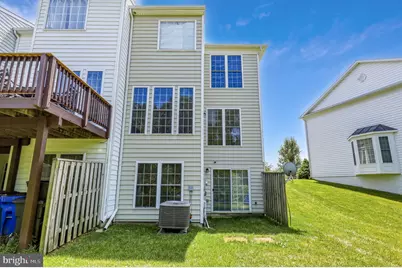 6347 Meandering Woods Court, Frederick, MD 21701 - Photo 6