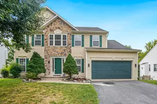 90 Howard Ct, Frederick, MD 21702 - Photo 2