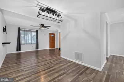 8808 Eureka Lane, Walkersville, MD 21793 - Photo 4