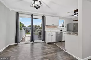 8808 Eureka Ln, Walkersville, MD 21793 - Photo 6