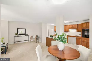 2153 Wainwright Ct, Frederick, MD 21702 - Photo 2