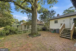 1206 Beechwood Dr, Frederick, MD 21701 - Photo 16