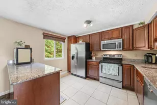 7037 Hames Ct, Frederick, MD 21703 - Photo 14