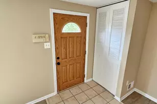 509 Beebe Ct, Frederick, MD 21703 - Photo 2