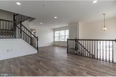 5601 Ashburn Terrace, Frederick, MD 21703 - Photo 4