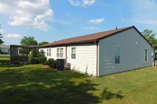 5603 Honeysuckle Ct, Frederick, MD 21703 - Photo 6
