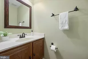 6396 Devonshire Ln, Frederick, MD 21703 - Photo 16
