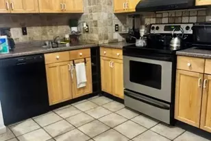 179 Stonegate Dr, Frederick, MD 21702 - Photo 6