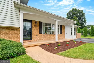 7902 Juniper Drive, Frederick, MD 21702 - Photo 2