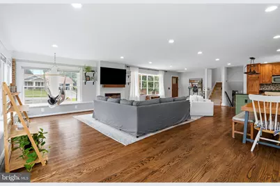 7902 Juniper Drive, Frederick, MD 21702 - Photo 4