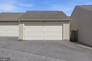 2215 Parish Ln, Frederick, MD 21701 - Photo 48