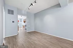 2215 Parish Ln, Frederick, MD 21701 - Photo 10