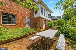 718 E Main St, Middletown, MD 21769 - Photo 30