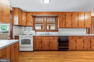 718 E Main St, Middletown, MD 21769 - Photo 8