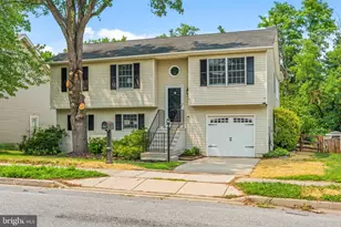 1015 Cheryls Ct, Frederick, MD 21703 - Photo 2