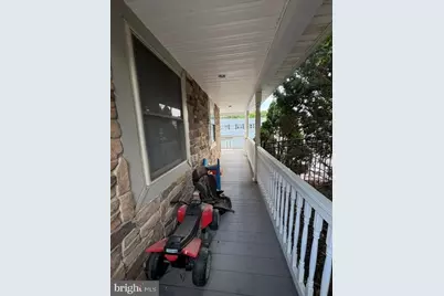 407 W Main Street, Middletown, MD 21769 - Photo 2