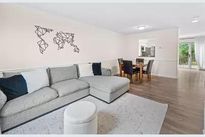 7121 Bradshaw Court E, Frederick, MD 21703 - Photo 4