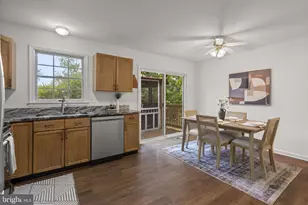 903 Chestnut St, Frederick, MD 21703 - Photo 12