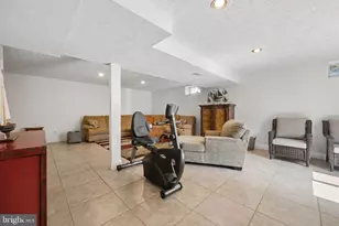 6305 Derby Cir, Frederick, MD 21703 - Photo 42