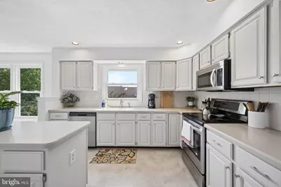 6305 Derby Circle, Frederick, MD 21703 - Photo 4