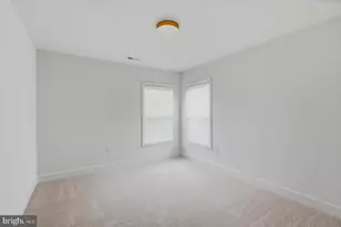1813 N Greenleese Dr N, Frederick, MD 21701 - Photo 24