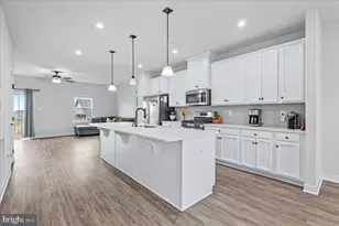 6116 Goshawk St, New Market, MD 21774 - Photo 6
