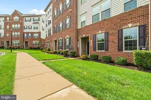 10109 Fauberg St, Ijamsville, MD 21754 - Photo 2