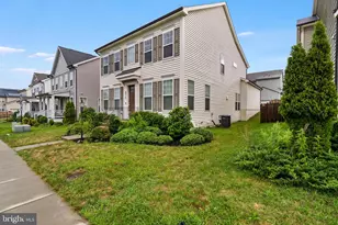 8514 Raptor Ridge Ln, Frederick, MD 21704 - Photo 2