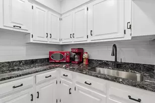 10611 Rum Springs Rd, Myersville, MD 21773 - Photo 12
