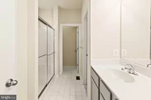 1112 Saxton Dr, Frederick, MD 21702 - Photo 26