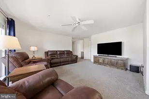 2502 Shelley Cir, Frederick, MD 21702 - Photo 6