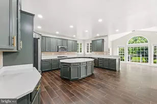 9215 Shafers Mill Dr, Frederick, MD 21704 - Photo 10