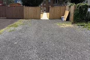 223 E 5th St, Frederick, MD 21701 - Photo 32