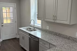 223 E 5th St, Frederick, MD 21701 - Photo 10