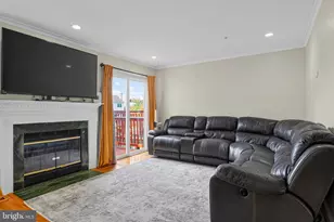 7128 Collinsworth Pl, Frederick, MD 21703 - Photo 16