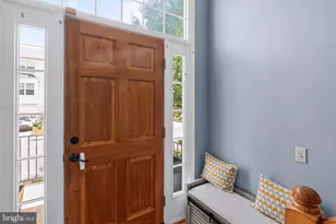 7128 Collinsworth Pl, Frederick, MD 21703 - Photo 4