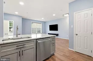 4900 Edgeware Terrace, Frederick, MD 21703 - Photo 8