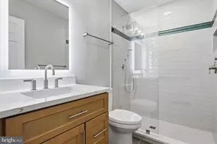4900 Edgeware Terrace, Frederick, MD 21703 - Photo 16