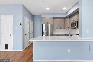 4900 Edgeware Terrace, Frederick, MD 21703 - Photo 6