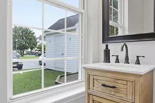 4900 Edgeware Terrace, Frederick, MD 21703 - Photo 10