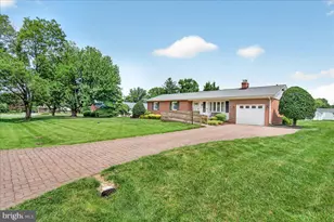 7910 Edgewood Farm Rd, Frederick, MD 21702 - Photo 2