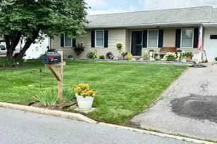 23 Hammaker St, Thurmont, MD 21788 - Photo 1