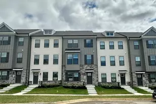 713 Compass Wy, Frederick, MD 21701 - Photo 2