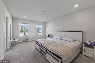 1124 Miller Farm Dr, Brunswick, MD 21716 - Photo 16