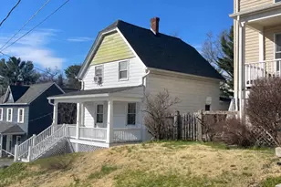 819 E A St, Brunswick, MD 21716 - Photo 1