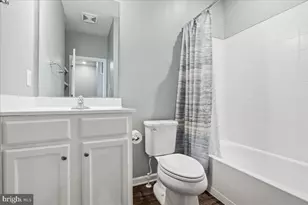 6105 Lemon Grass Ln, Frederick, MD 21703 - Photo 16
