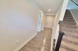 8667 Shady Pines Dr, Frederick, MD 21704 - Photo 6