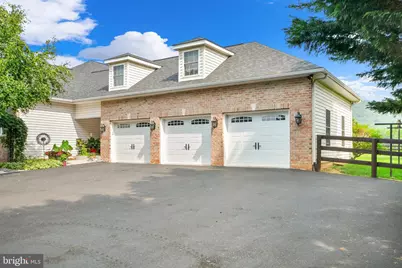 11717 Pleasant Walk Road, Myersville, MD 21773 - Photo 6